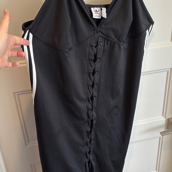 2X Adidas Midi Dress - Picture 5 of 9